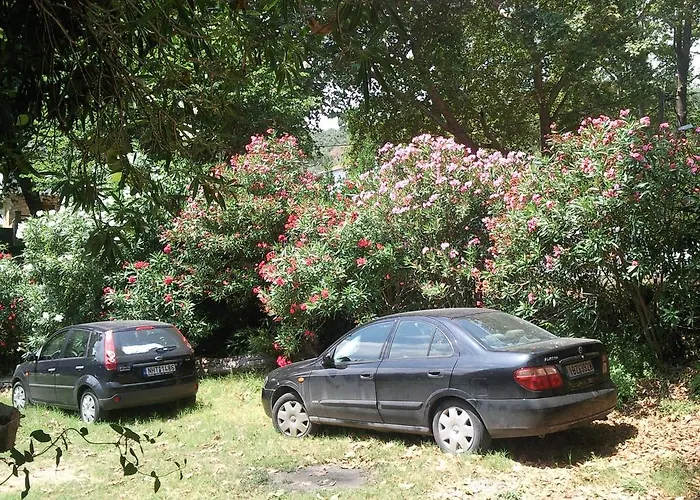 Katerina 2* Chorefton