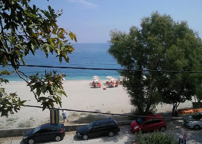 Hotel Katerina Chorefton